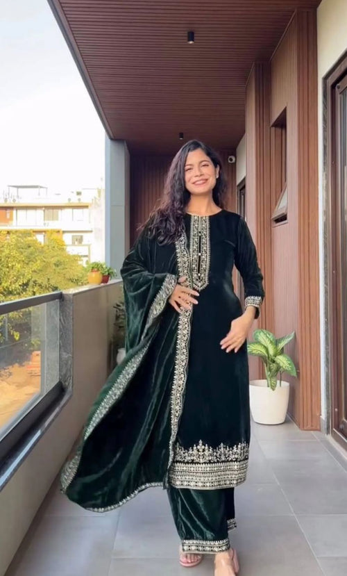 Midnight Green Velvet Embroidered Kurta Set For Women With Dupatta